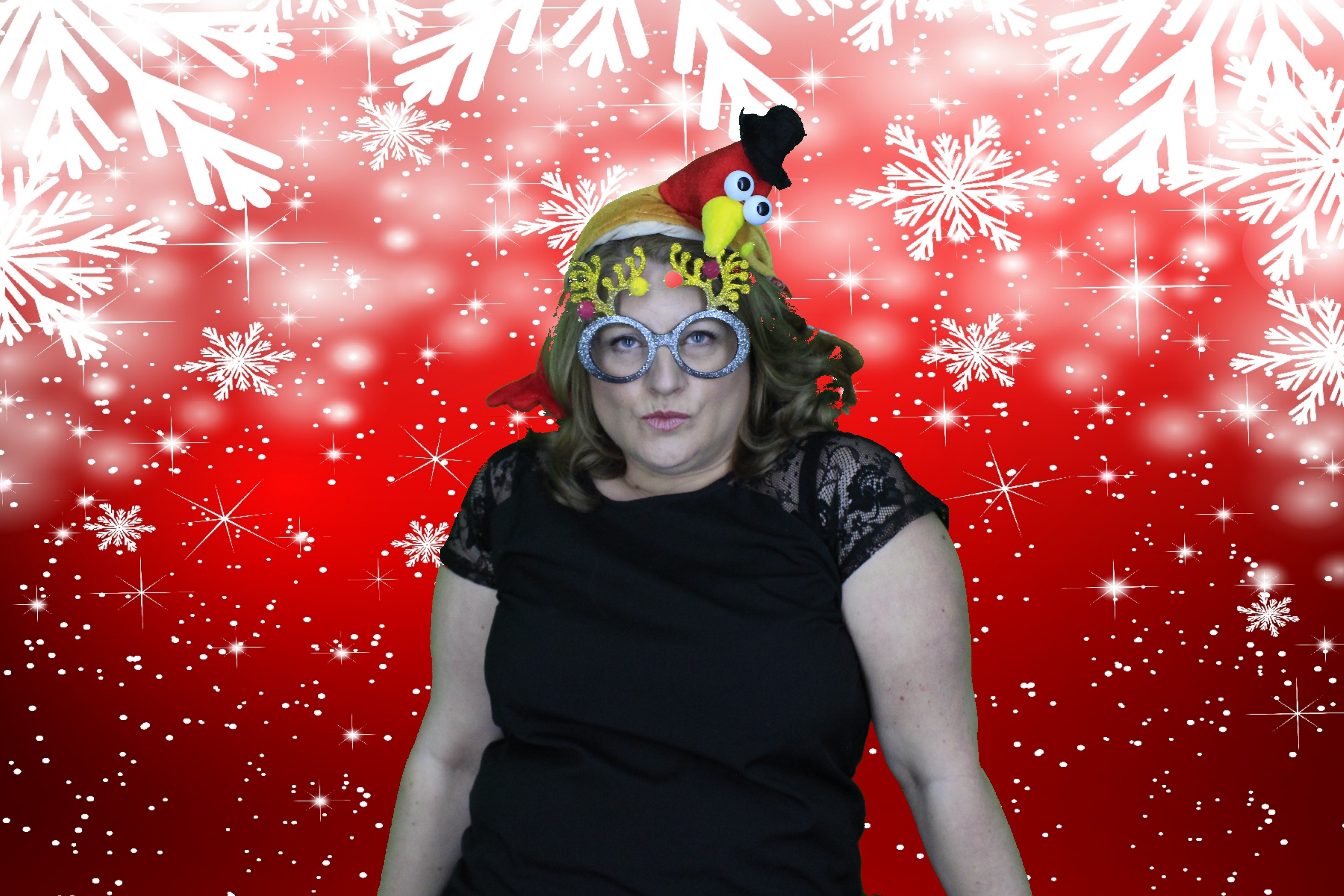 Silvermere Christmas Party  | View more photos from the event at gallery.myphotoboothexperience.co.uk/u/MyPhotoBoothExperienceLtd/Silvermere-Christmas-Party-0